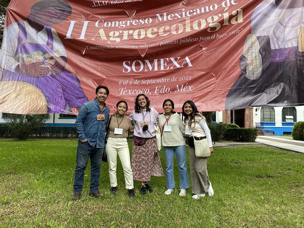 alumnas-de-la-escuela-de-recursos-naturales-presentes-en-el-2-congreso-mexicano-de-agroecologia