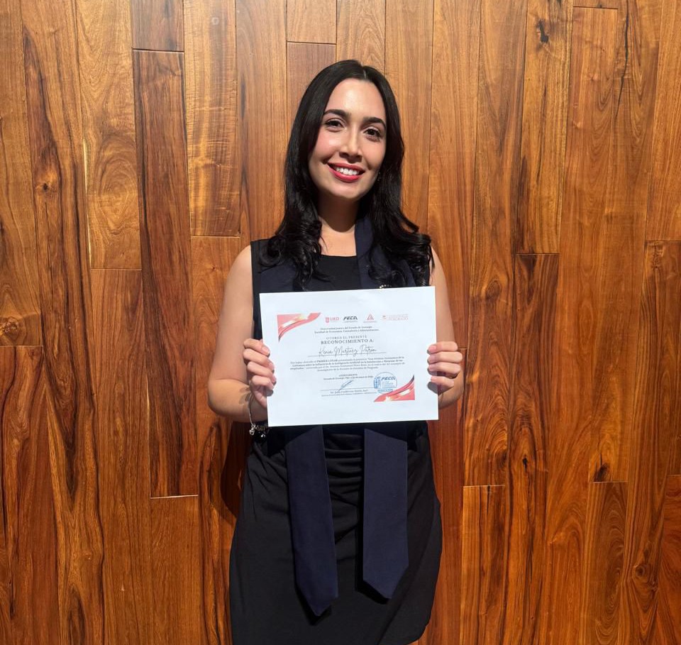 alumnas-de-posgrado-de-la-universidad-marista-destacan-en-coloquio-nacional-de-investigacion