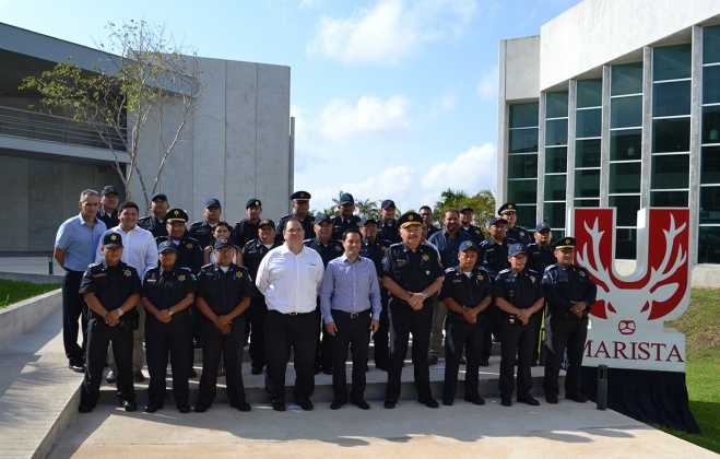 ayuntamiento-y-universidad-marista-colaboran-en-la-preparacion-de-los-policias-municipales