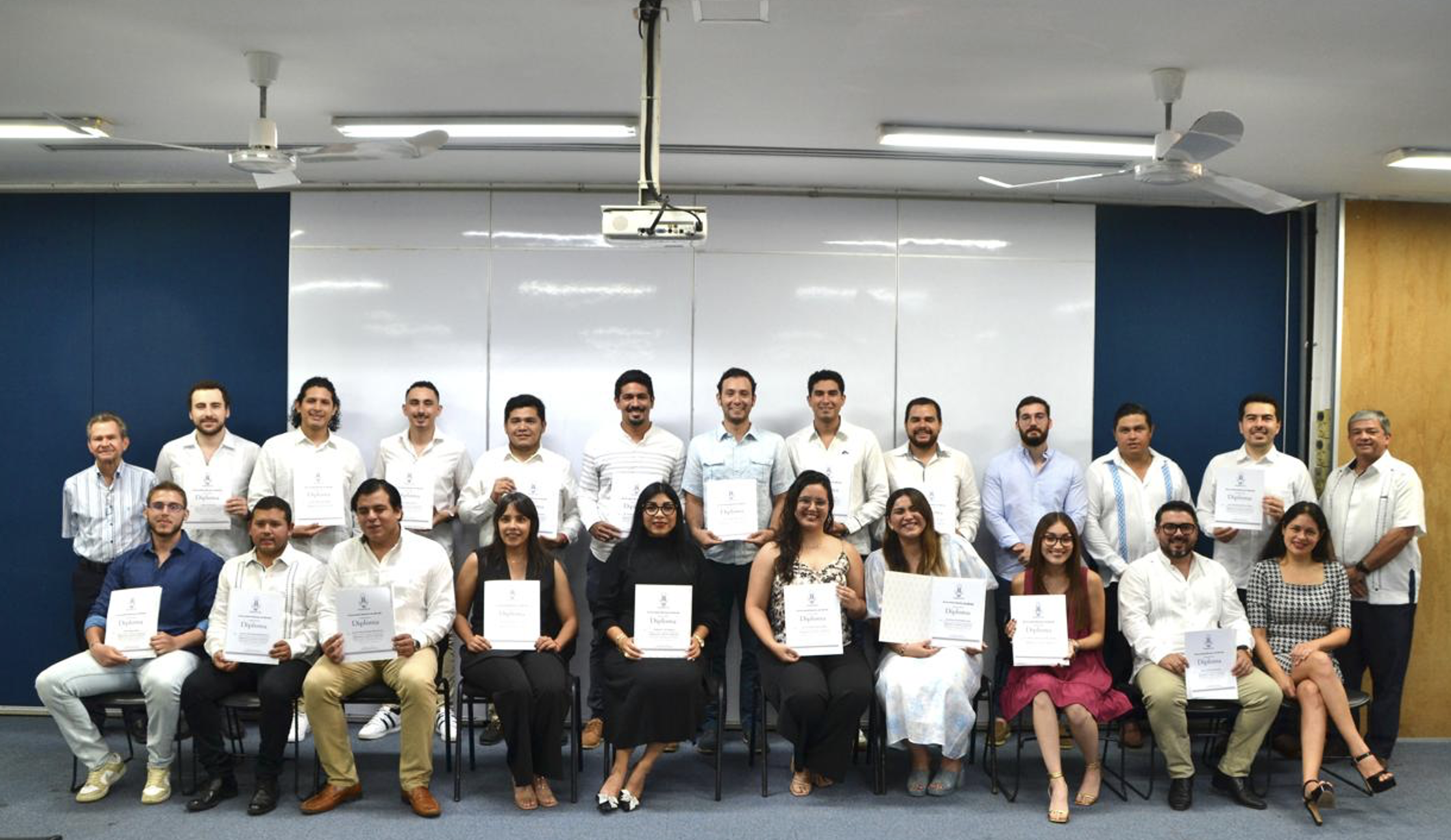 clausura-de-la-12-edicion-del-diplomado-en-costos-de-construccion