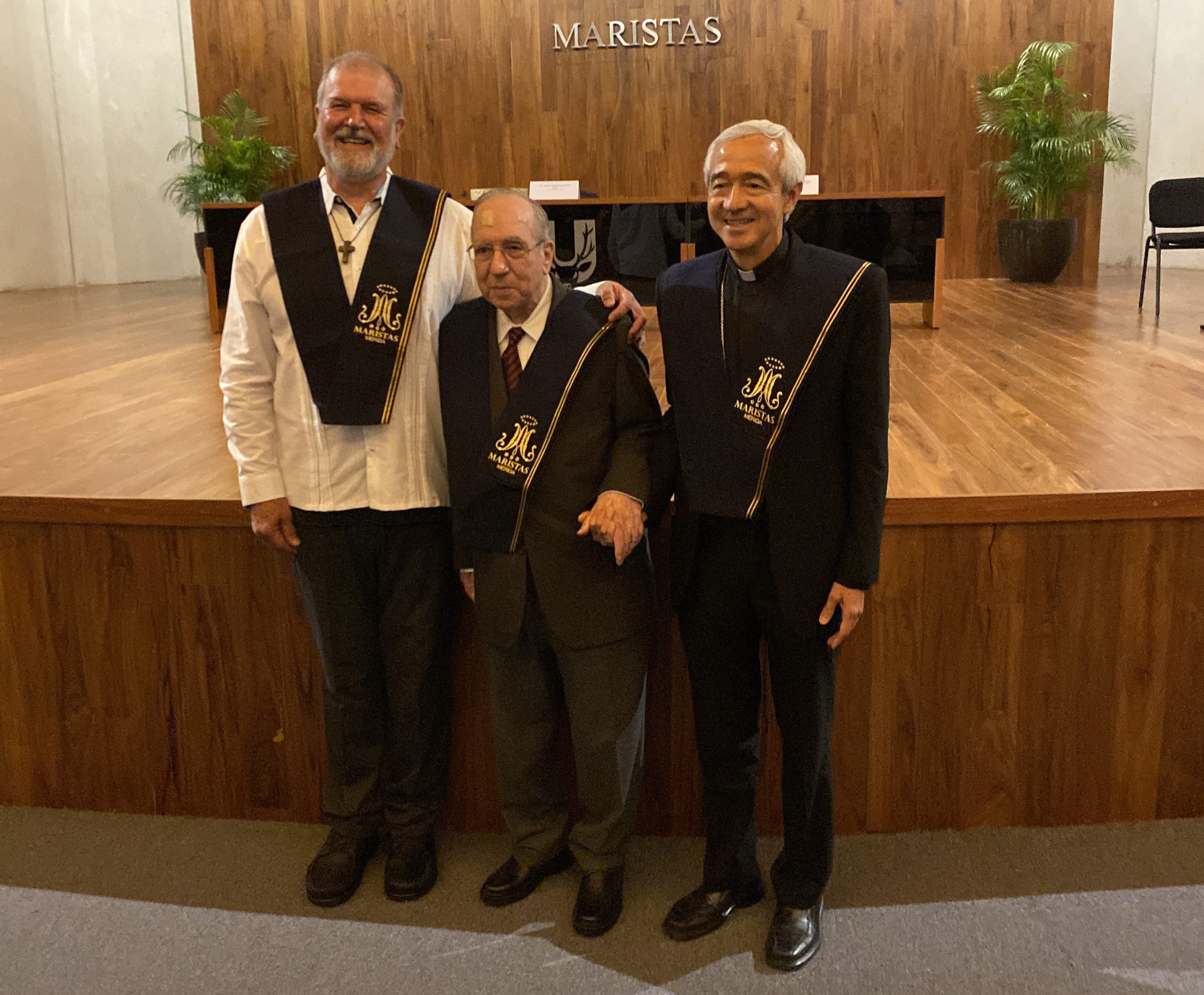 entrega-del-doctorado-honoris-causa