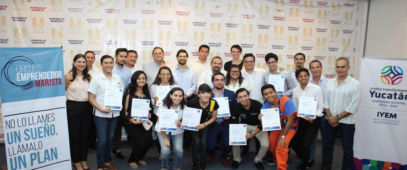 graduacion-de-la-4-generacion-del-circulo-emprendedor-marista