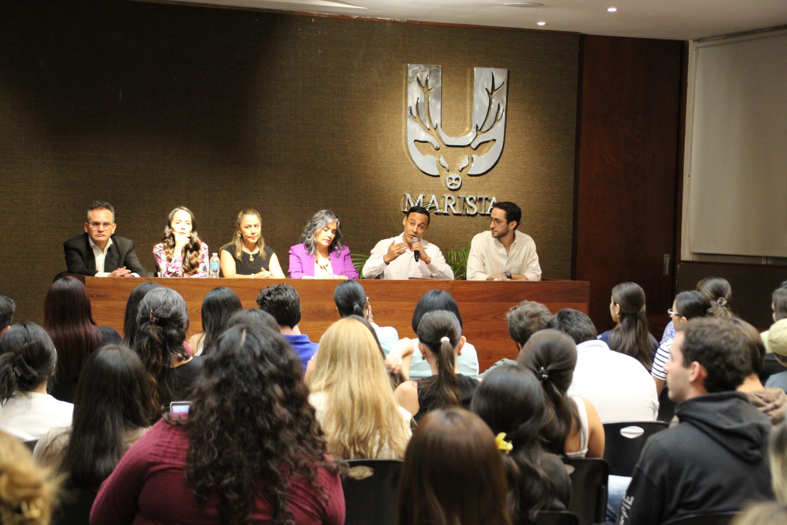 la-universidad-marista-de-merida-recibe-a-candidatas-y-candidatos-del-proceso-electoral-judicial-20242025