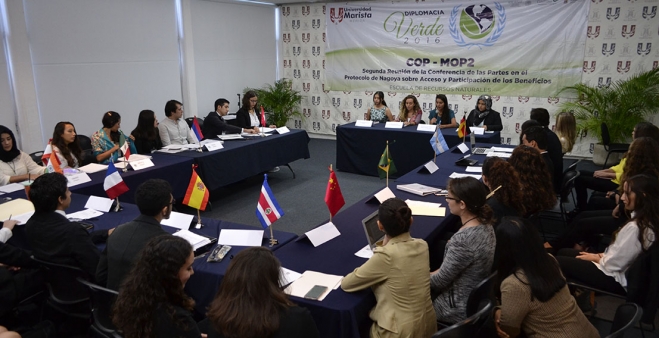 simulador-copmop8-en-la-universidad-marista-de-merida
