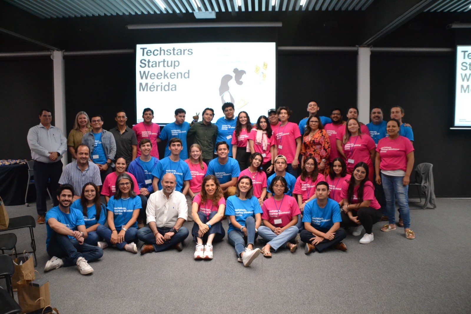 techstar-startup-weekend-merida-2024-innovacion-y-emprendimiento-en-la-universidad-marista-de-merida
