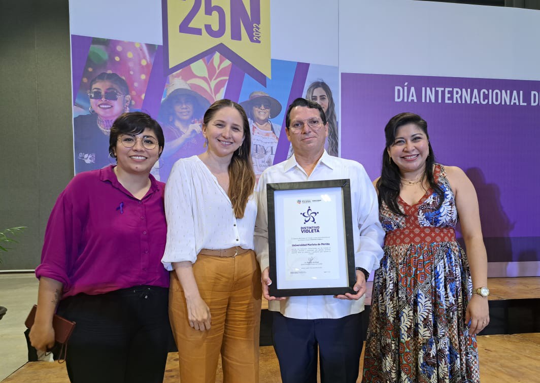 universidad-marista-de-merida-recibe-el-distintivo-violeta-del-gobierno-del-estado